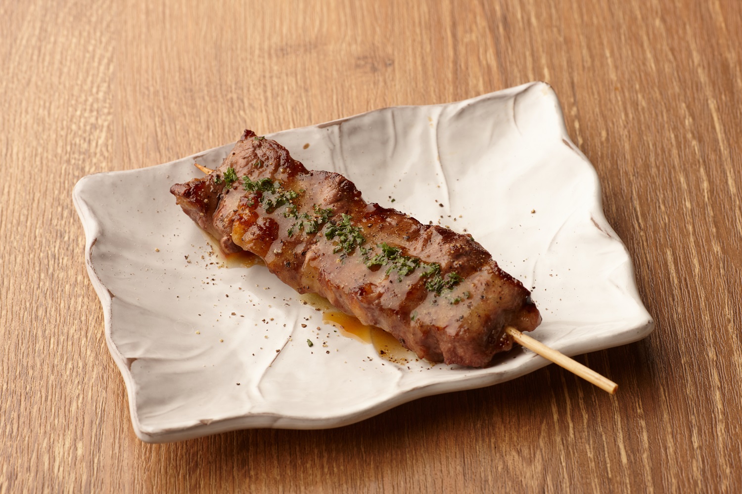 すみれ旅館の干支鈴入り焼き物コンプリートセット 公式】清水店宴会コースメニュー｜やきとり家すみれ